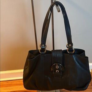 Authentic Chic Black Leather Shoulder Coach Bag